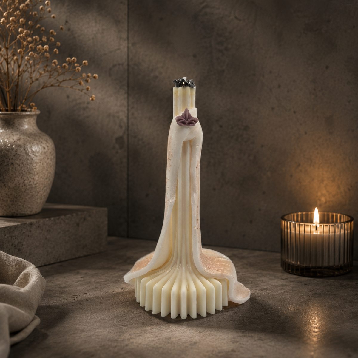 The White Crown | Decorative Candle Set