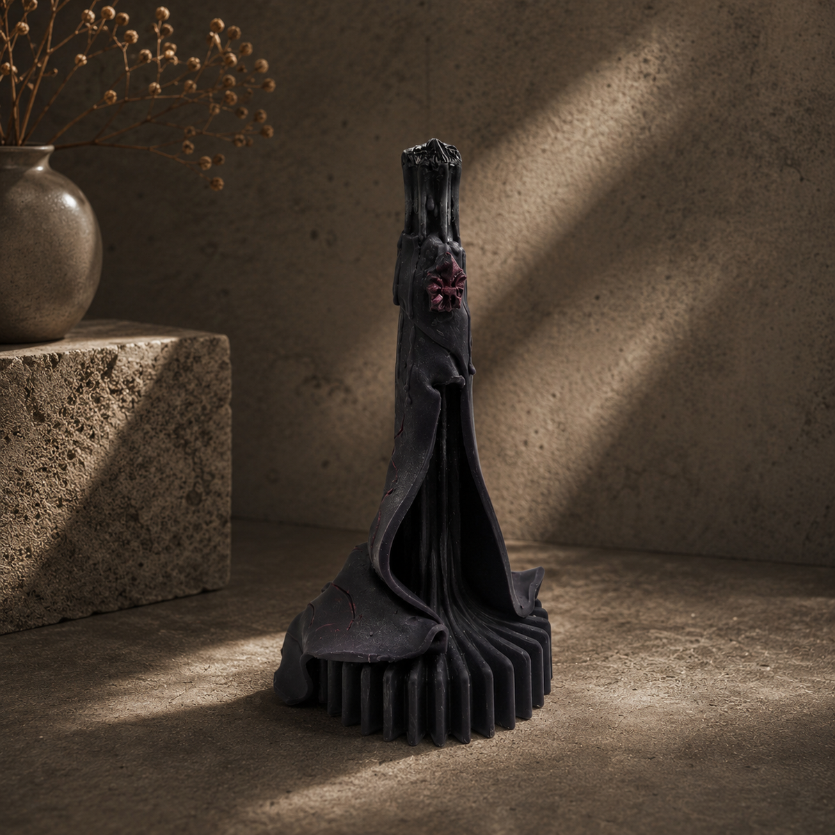 The Silent Throne | Decorative Candle Set